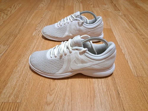 Nike revolution trainers - 4,
