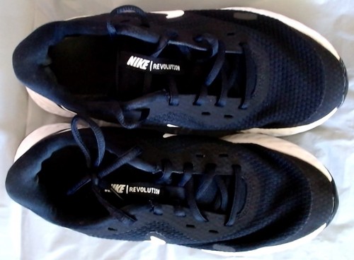 Nike revolution running - nike,
