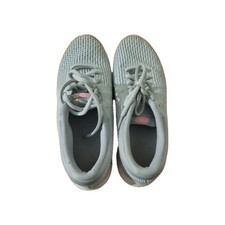 Size 8 - Nike Revolution 4