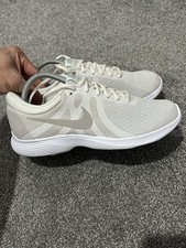 Nike Revolution 4 Moon